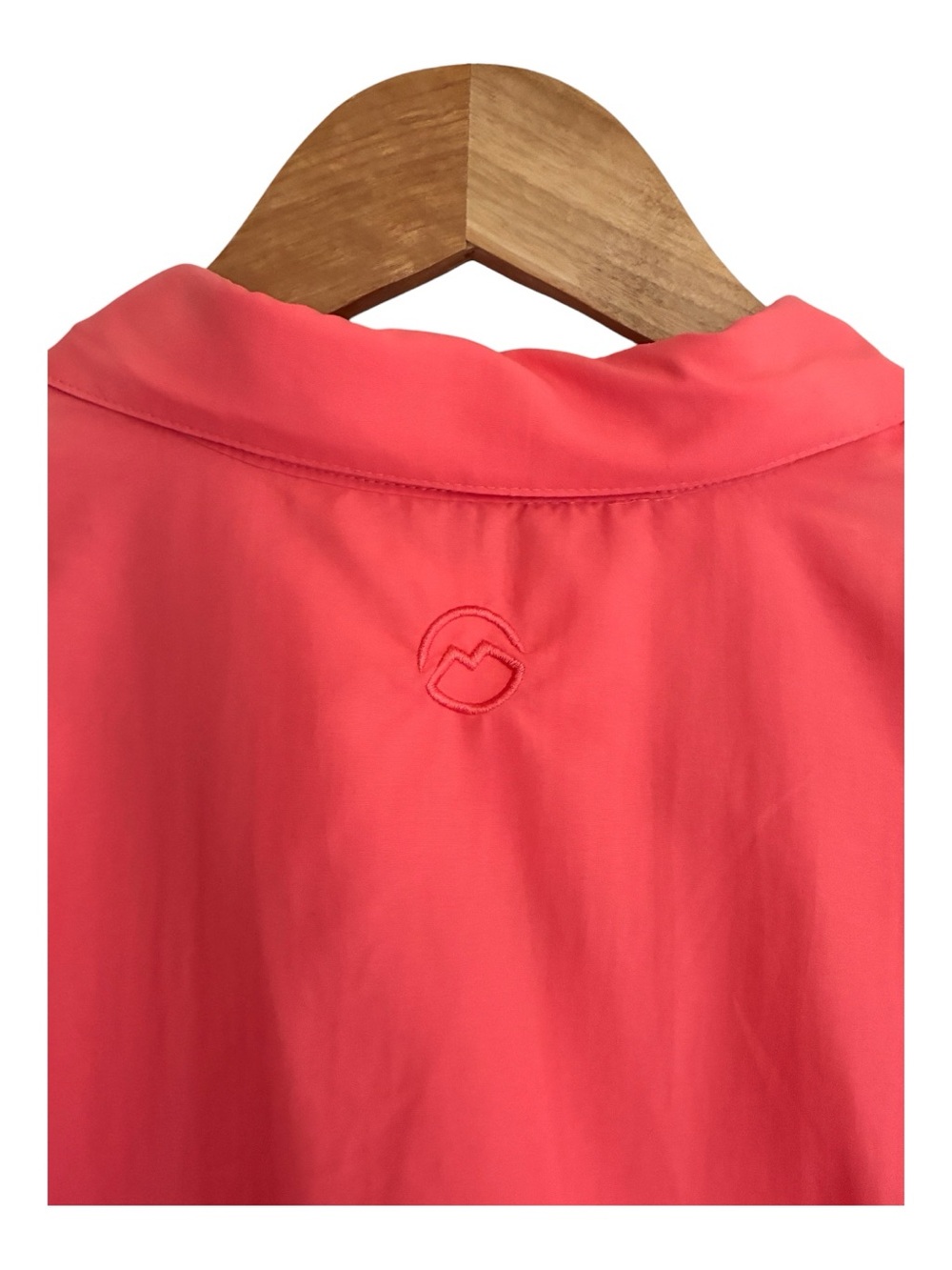 Magellan Coral Gorpcore Hiking Short-Sleeve Button Fishing Gear Shirt Size L - Picture 3 of 8